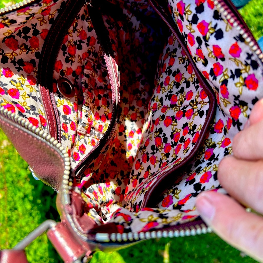 Vera Bradley crossbody maroon.